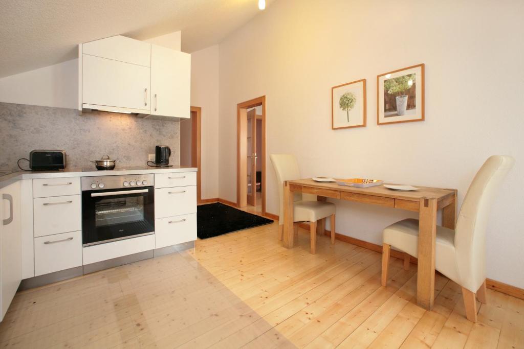 City Apartments Mozart زيل أم سي الغرفة الصورة
